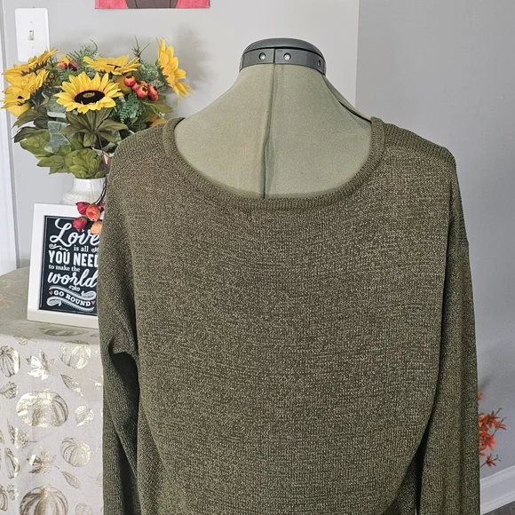Lulus Perfectly Promising Olive Green Long Sleeve V- Neck Sweater Sz M - Picture 7 of 14